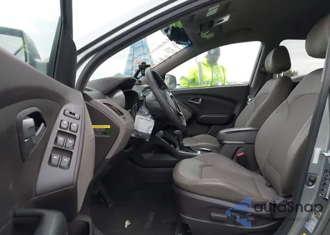 2015 Hyundai Tucson Gls z USA, uszkodzony, nr VIN KM8JT3AF0FU108387